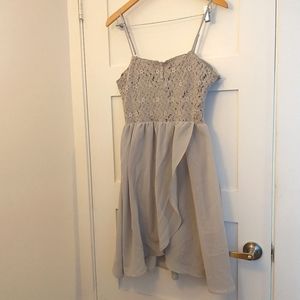 Gorgeous Grey Floral Lace Dress with Petal-like Flowy Flutter Skirt Size L